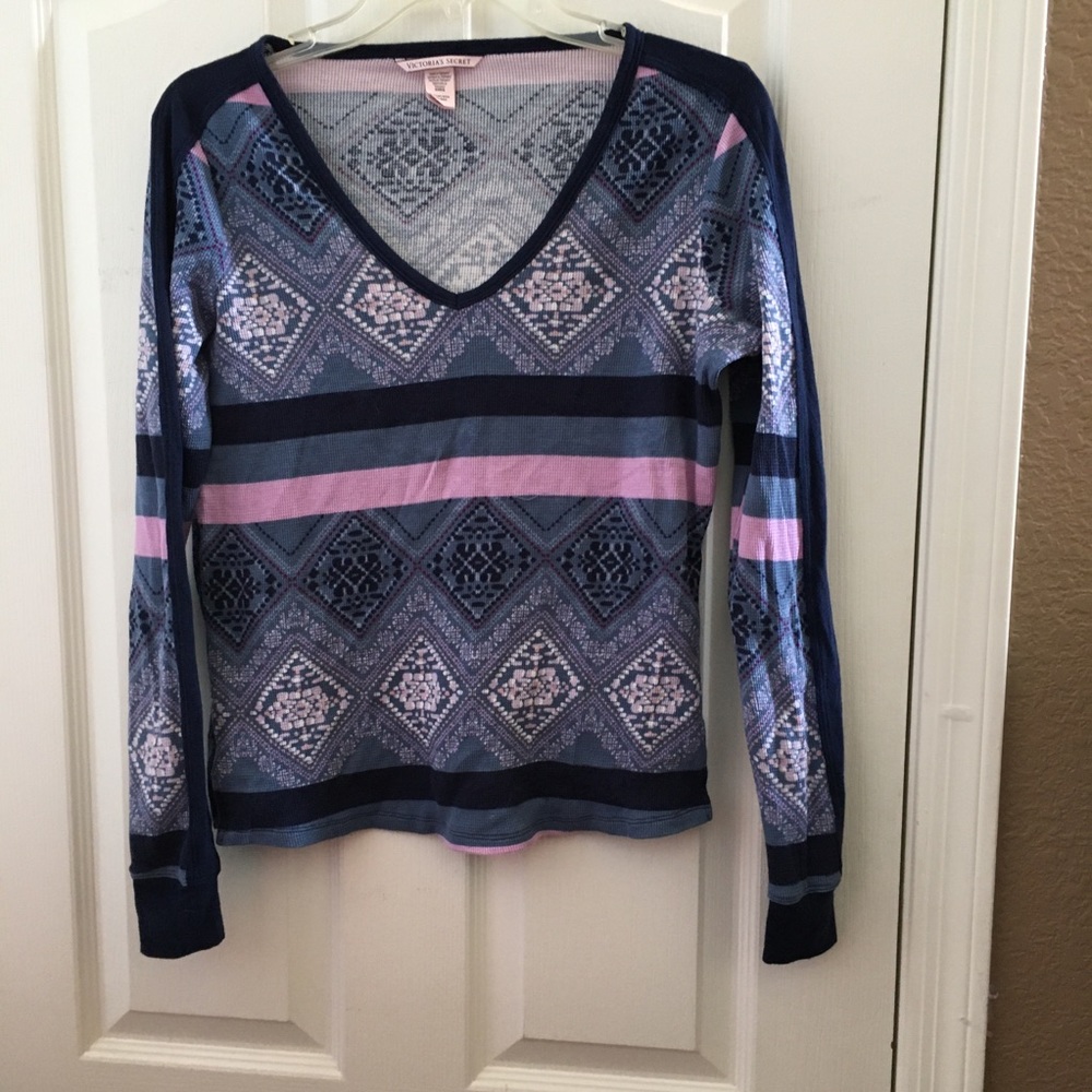 FINAL MARKDOWN Ladies Victoria’s Secret top xs